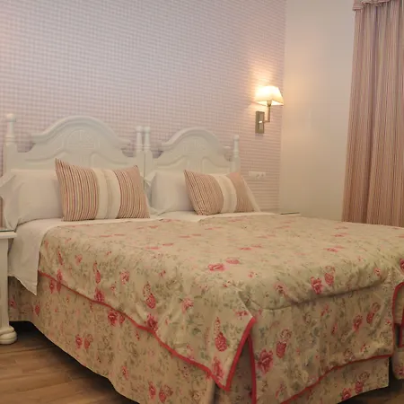 Hotel Selu 3*